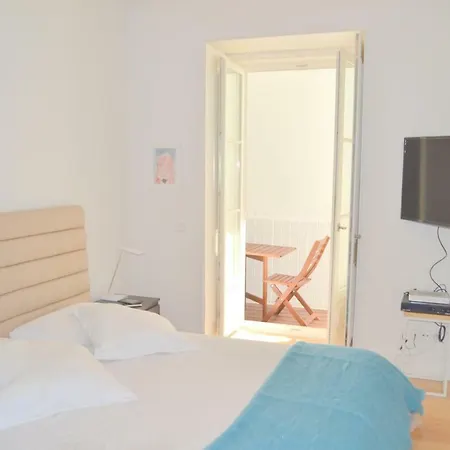 Apartment Tp Maestro 74, Luxury & Swimming Pool Lissabon