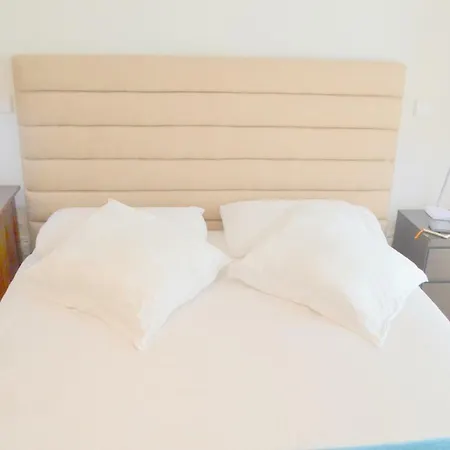Apartment Tp Maestro 74, Luxury & Swimming Pool Lissabon